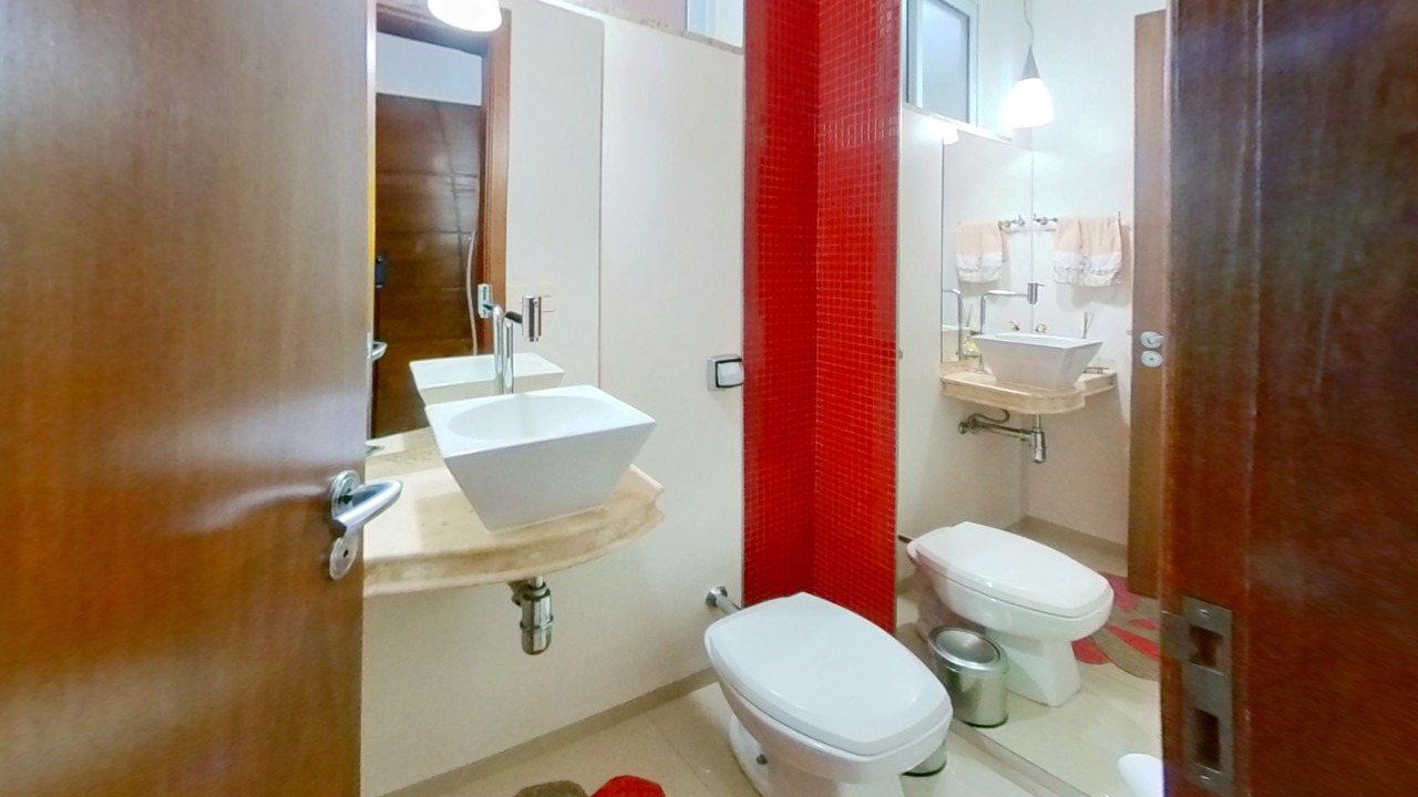 WhatsApp Image 2022-04-14 at 13.25.21.jpeg